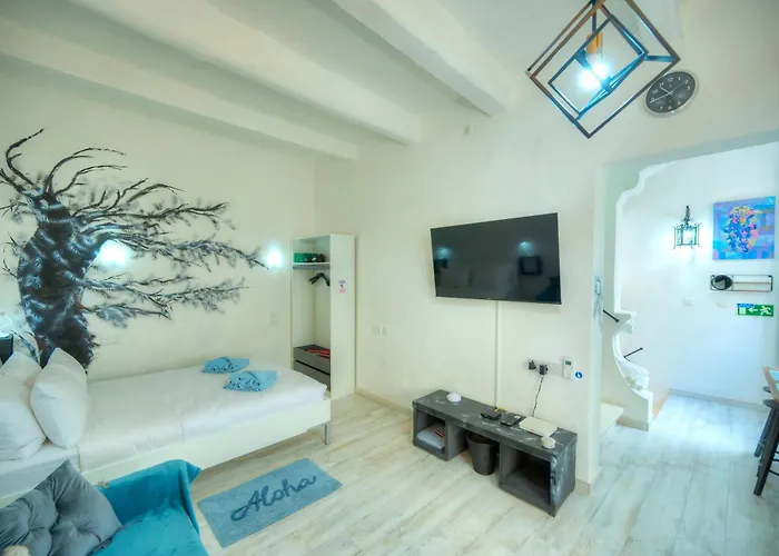 Charming 3 Storey In Centre, Ngri1-1 * Valletta