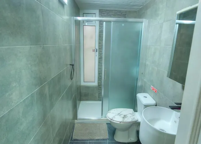 Charming 3 Storey In Centre, Ngri1-1 Apartment