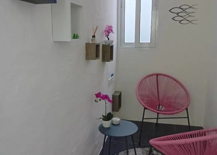 Apartment Charming 3 Storey In Centre, Ngri1-1