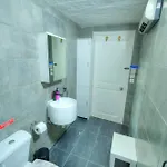 Charming 3 Storey In Centre, Ngri1-1 La Valette