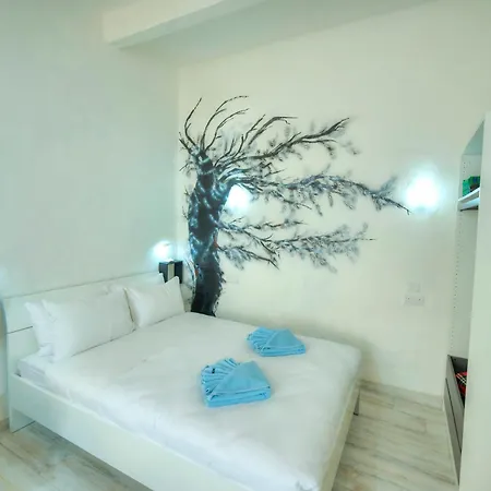 Charming 3 Storey In Centre, Ngri1-1 Valletta