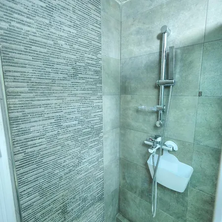 Charming 3 Storey In Centre, Ngri1-1 Valletta